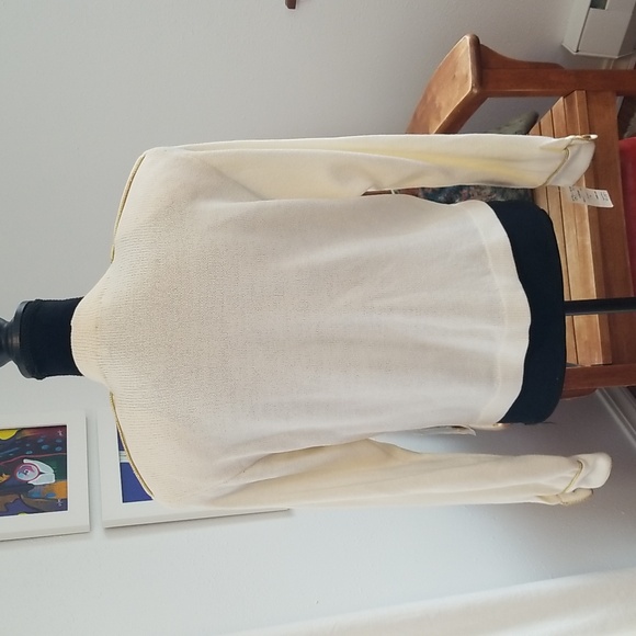 ST. JOHN Vintage 90s Naval Cardigan with Brooch Ecru Gold Medium NWT - Picture 7 of 12